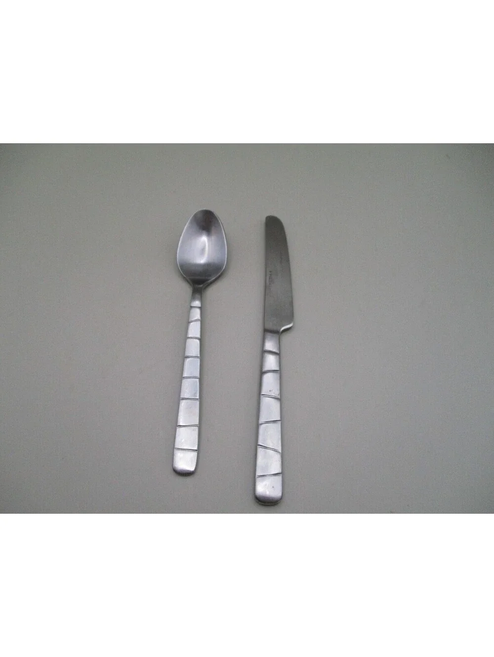 Oneida Modulus Black Satin Stainless Flatware Sugar Spoon Butter Spreader 2 Pc